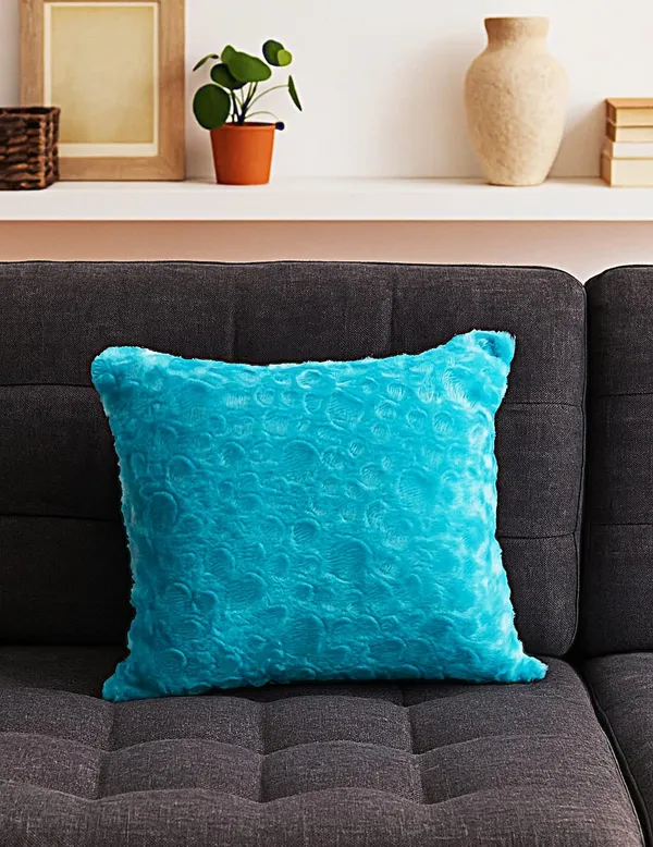 Sky_Blue_Velvet_Pillow_Cover_(H_17_X_W_17_In)