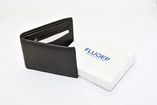 Black_Premium_Genuine_Leather_Wallet_For_Men