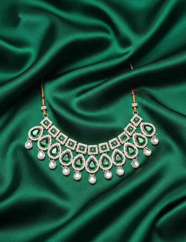 Green_stone_luxury_necklace_set_For_Women