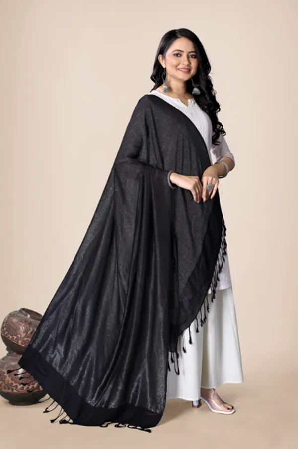 Black_Style_Wave_Fashion_Scarf_For_Women