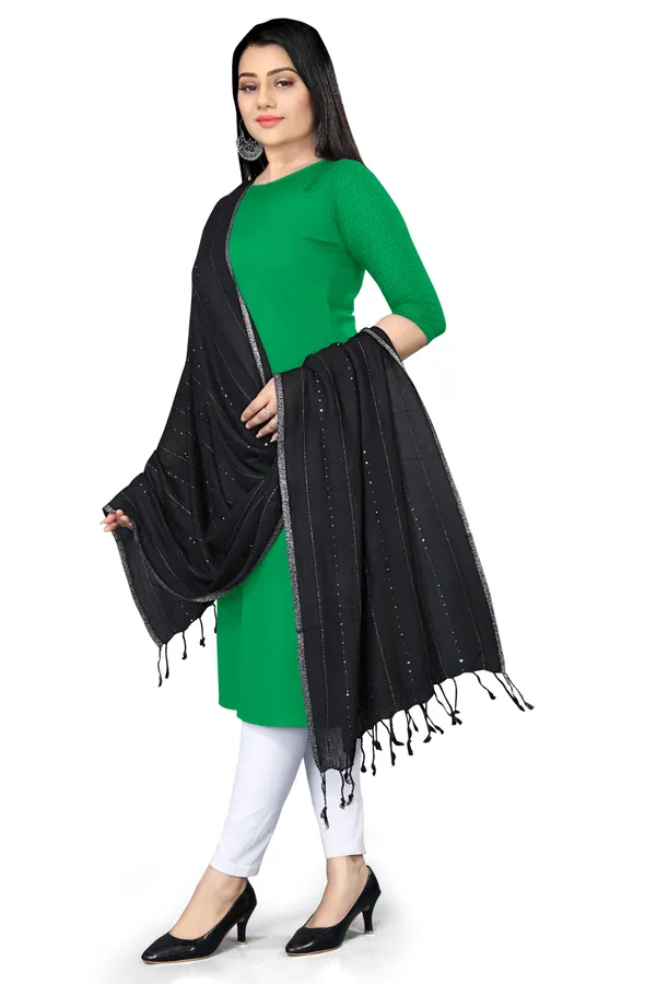 Black_Airflow_Light_Daily_Scarf_For_Women