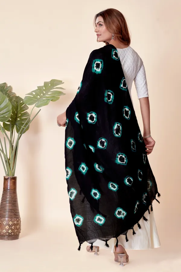 Blue_Cotton_Bandhani_Circle_Ethnic_Dupatta_For_Women