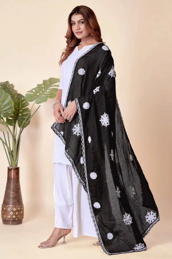 Black_Loom_Style_Cotton_Dupatta_For_Women