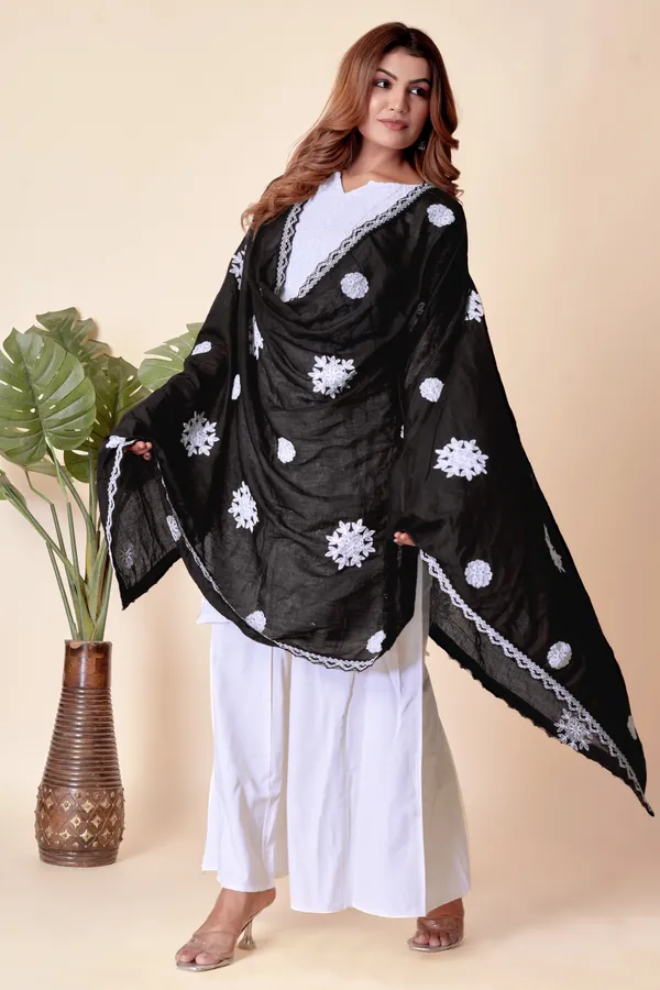 Black_Loom_Style_Cotton_Dupatta_For_Women