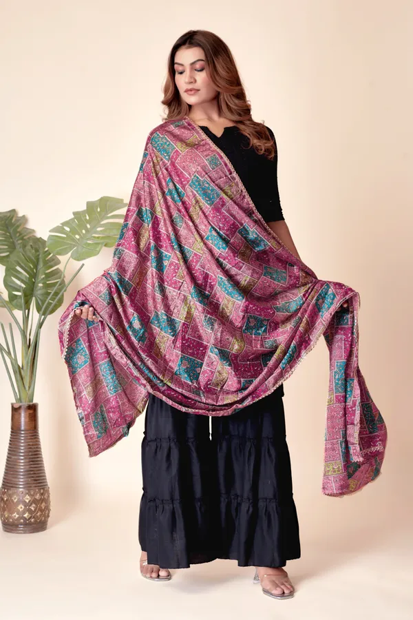 Pink_&_Magenta_Ethno_Shine_Party_Dupatta_For_Women