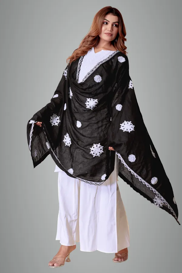 Black_Loom_Style_Cotton_Dupatta_For_Women