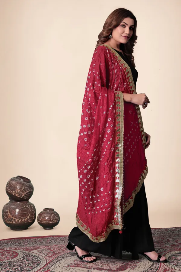 Red_Festive_Charm_Designer_Dupatta_For_Women