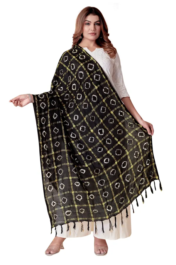Black_Cotton_Checkered_Everyday_Dupatta_For_Women
