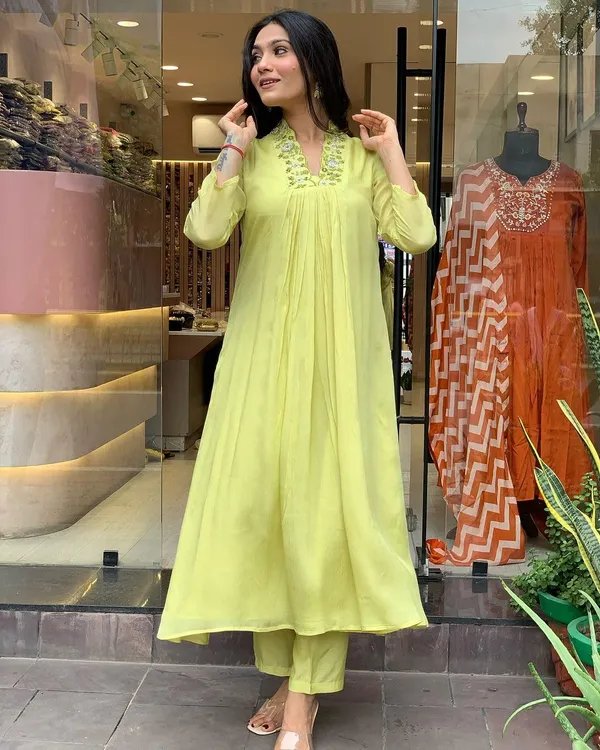 Lemonyellow_Viscose_Chanderi_Premium_&_Elegant_V_Neck_A-Line_Kurta_Set_With_Dupatta_For_Women