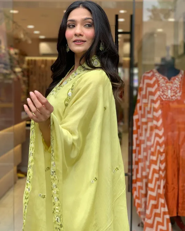 Lemonyellow_Viscose_Chanderi_Premium_&_Elegant_V_Neck_A-Line_Kurta_Set_With_Dupatta_For_Women