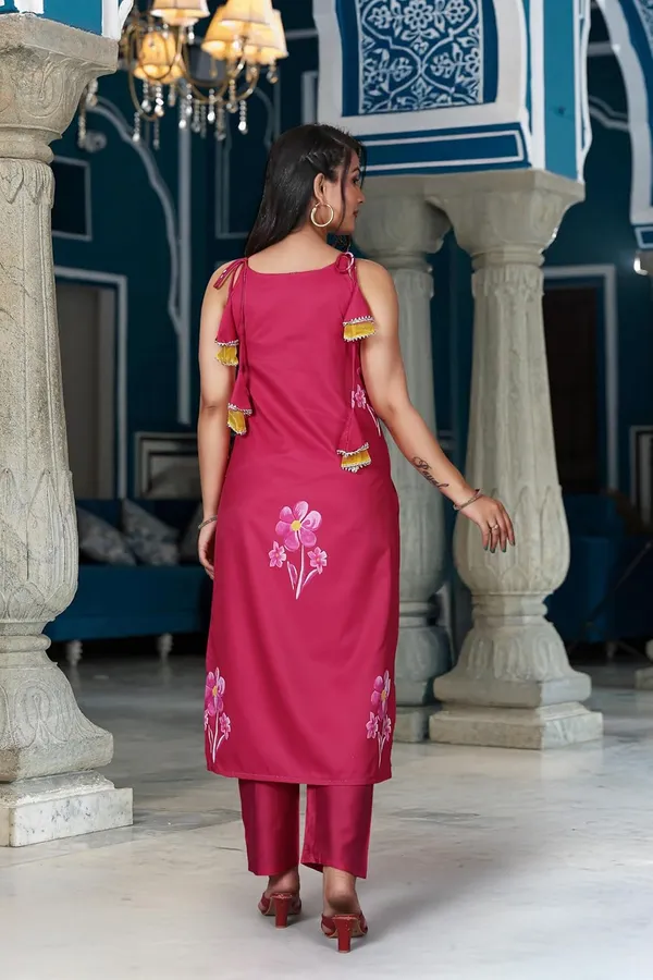Rani_Viscose_French_Crepe_Premium_&_Elegant_Round_Neck_A-Line_Knee_Length_Kurta_Set_With_Dupatta_For_Women