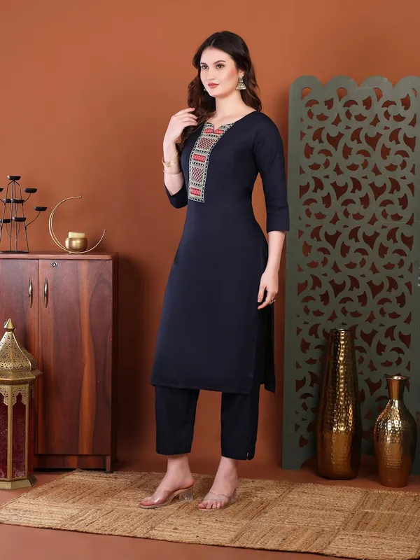 Navyblue_Rayon_Premium_&_Elegant_Round_Neck_A-Line_Knee_Length_Kurta_Set_With_Dupatta_For_Women