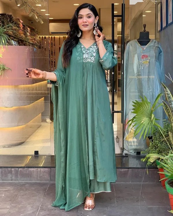 Rama_Viscose_Chinnon_Premium_&_Elegant_V_Neck_A-Line_Knee_Length_Kurta_Set_With_Dupatta_For_Women