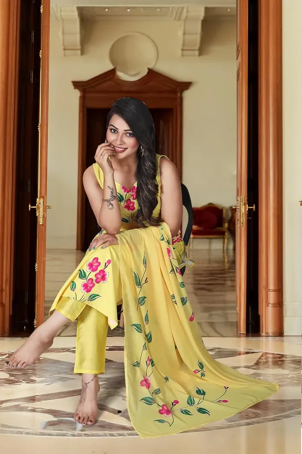 Yellow_Viscose_French_Crepe_Premium_&_Elegant_Round_Neck_A-Line_Knee_Length_Kurta_Set_With_Dupatta_For_Women