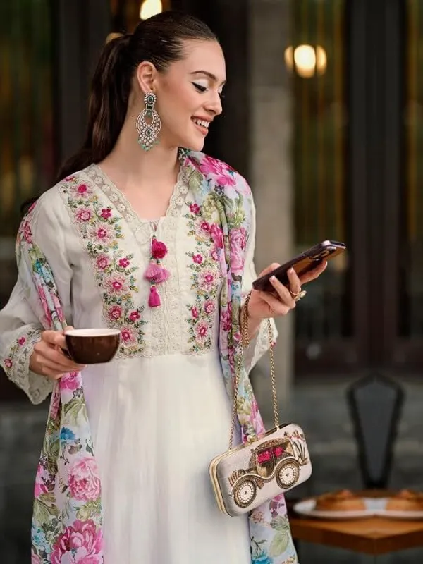 White_Chanderi_Premium_&_Elegant_A-Line_Knee_Length_Kurta_Set_With_Dupatta_For_Women