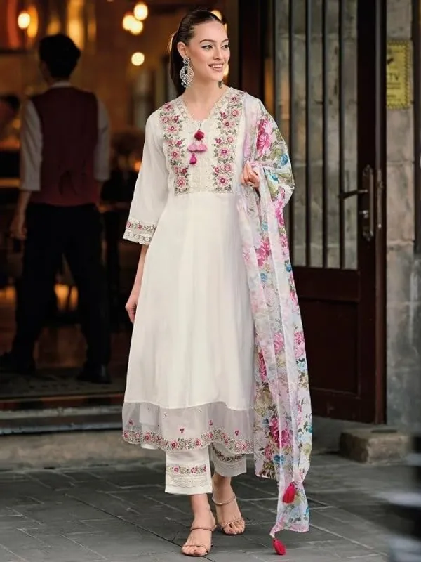 White_Chanderi_Premium_&_Elegant_A-Line_Knee_Length_Kurta_Set_With_Dupatta_For_Women