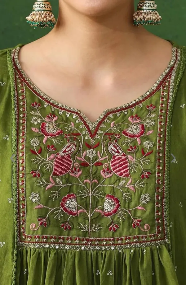 Piuart_Cotton_Premium_&_Elegant_A-Line_Knee_Length_Kurta_Set_With_Dupatta_For_Women