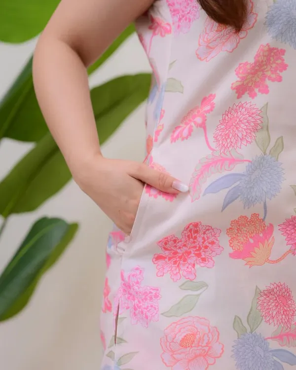 Pink_Poly_Rayon_Premium_&_Elegant_Round_Neck_A-Line_Kurta_Set_For_Women
