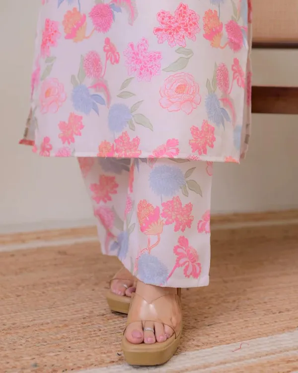 Pink_Poly_Rayon_Premium_&_Elegant_Round_Neck_A-Line_Kurta_Set_For_Women
