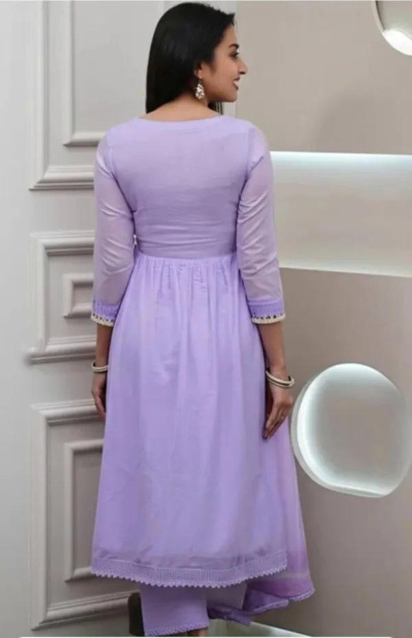 Lavender_Georgette_Premium_&_Elegant_A-Line_Knee_Length_Kurta_Set_With_Dupatta_For_Women