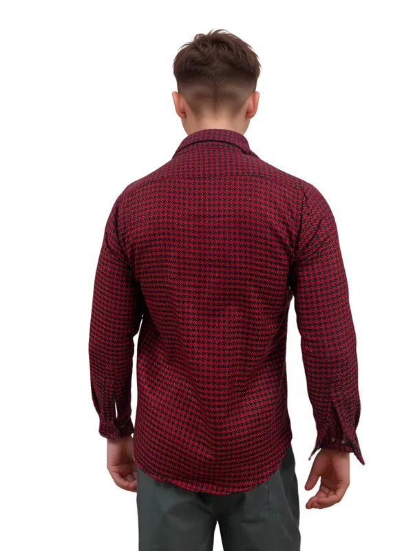 Crimson_Red_And_Black_Houndstooth_Warm_Winter_Casual_Shirt_For_Men