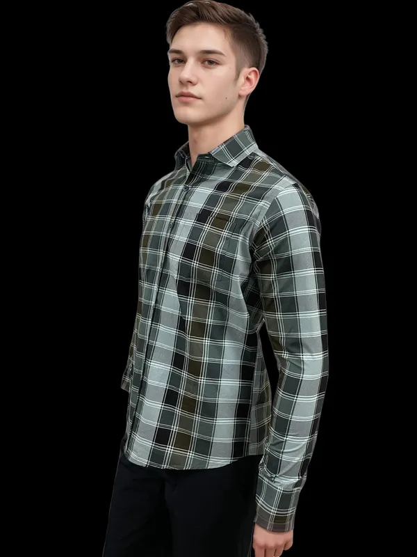Multicolor_Full_Sleeve_Cotton_Check_Shirt_For_Men