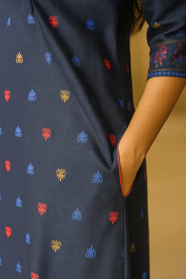 Creation_Rayon_Blue_Straight_Kurti