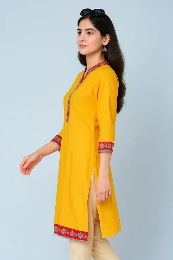 Yellow_Cotton_Rayon_Premium_&_Elegant_Kurta_For_Women
