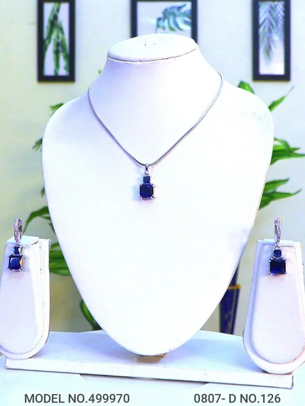 Silver_Plating_Blue_Stone_Traditional_Cz_Pendant_For_Women