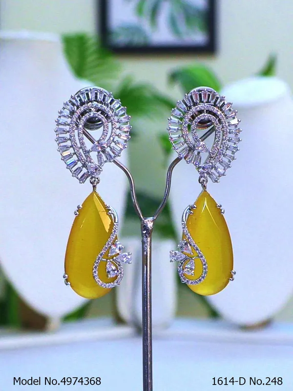 Yellow_Stone_Two_Tone_Platingtraditional_Cz_Earrings_For_Women