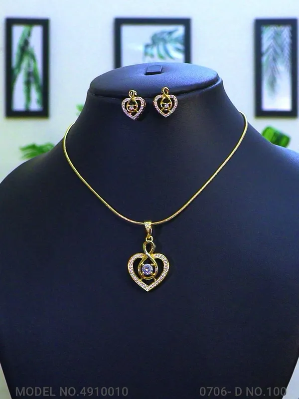 Golden_Plating_White_Traditional_Cz_Pendant_For_Women