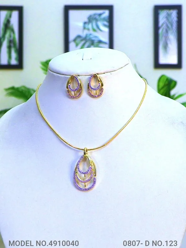 Golden_Plating_Purple_Stone_Traditional_Ad_Pendant_For_Women