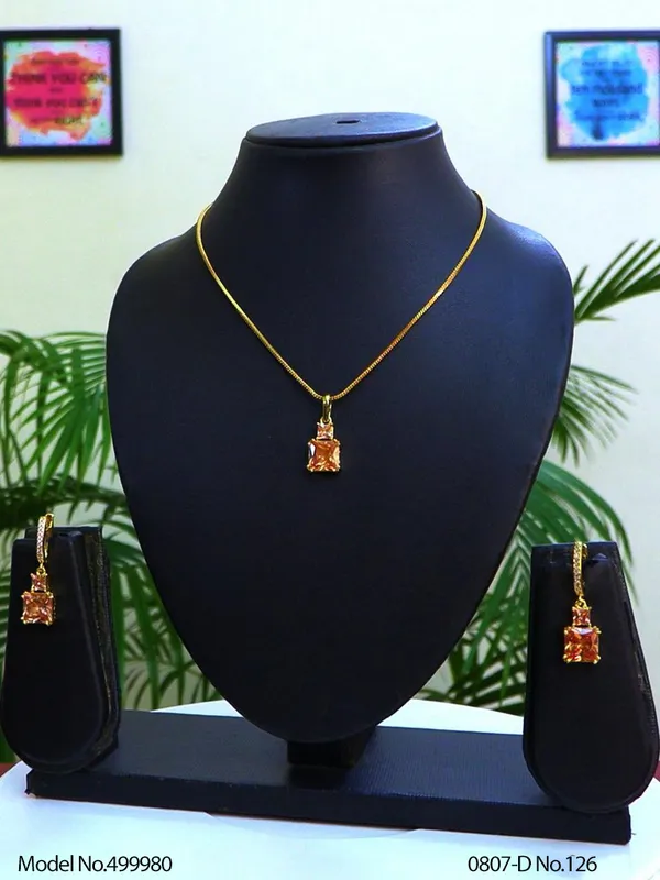 Golden_Plating_Champagne_Traditional_Cz_Pendant_For_Women