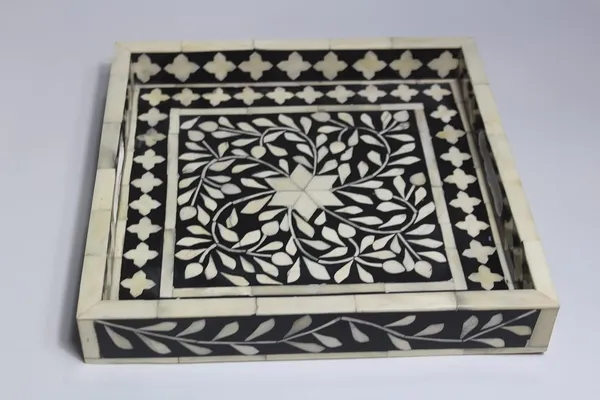 Black_Handcrafted_Bone_Serving_Tray_12X12