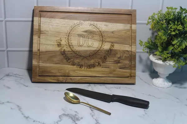 Brown_Handcrafted_Teak_Wood_Chopping_Board_With_Carving_Design_(38X28X3_Cm)_Perfect_For_Vegetables,_Fruits_&_Meat