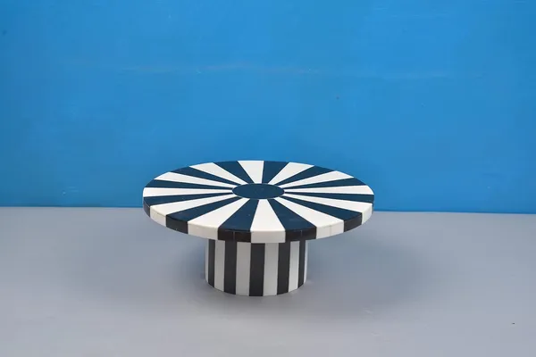 Navy_Blue_Resin_Cake_Stand_Round_Shape,Pizza_Platter,_Cake_Srever_(10X4)_Inch