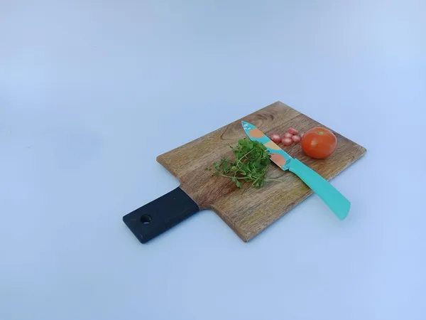 Beige_Rectangle_Woden_Cutting_Board,_Chopping_Board,_Meat_Cutting_Board_With_Smooth_Eadges,_Wooden_Serving_Board_With_Handle,_Natural_Mango_Wood,_Kitchen_Chopping_Board