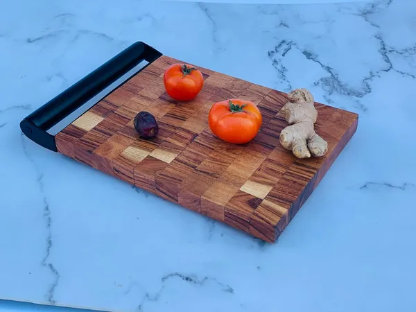 Beige_Premium_Acacia_Wooden_Cutting_Board_For_Kitchen_|_Multipurpose_Chopping_Board_For_Vegetables,_Meat_&_Fruits_|_Non-Slip_With_Steel_Handle_Size_35X20_Cm
