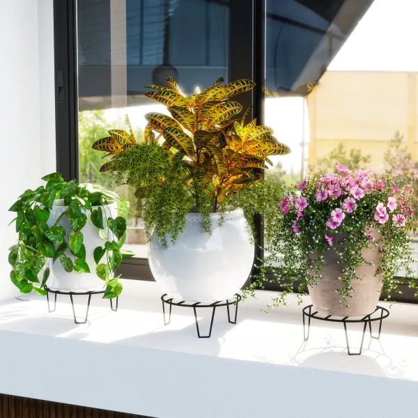 Black_Metal_Planter_Stand_Set,_Round_Wire_Design,_Indoor_Outdoor_Flower_Pot_Holders,_._Flower_Pot_Stand_For_Home,_Office_,_Balcony_Table_,_Pack_Of_5_+_1_FREE