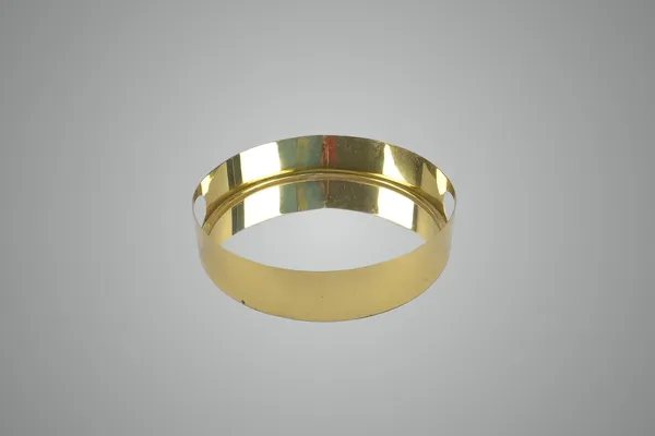 Golden_Brass_Serving_Tray,Metal_Tray_With_Mirror_Finish