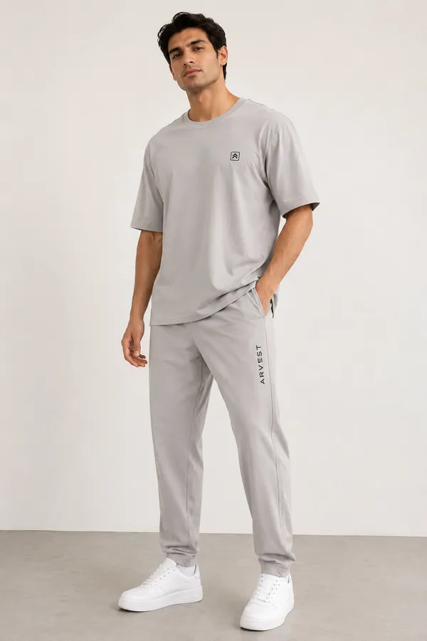 Men's_Round_Neck_T-Shirt_with_Trouser_&_Shorts