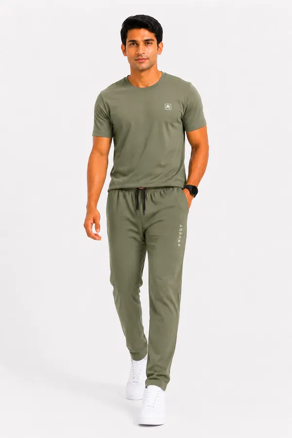 Men's_Round_Neck_T-Shirt_with_Trouser_&_Shorts