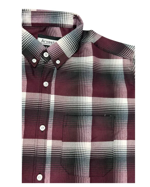 Maroon_Black__Checks
