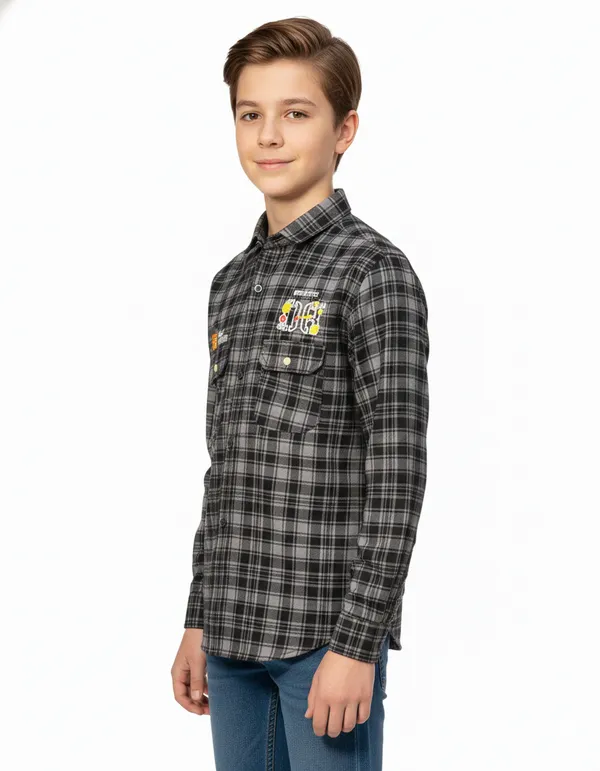 Boys_Slim_Fit_Checked_Spread_Collar_Casual_Shirt