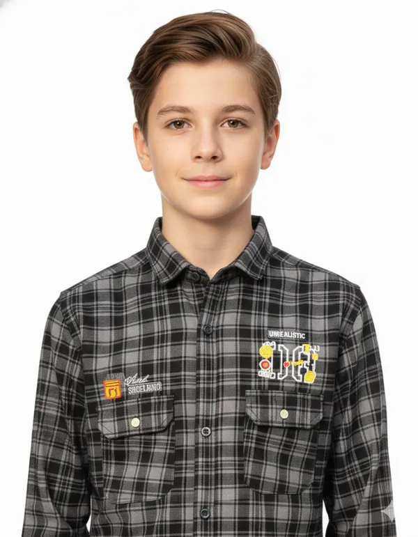 Boys_Slim_Fit_Checked_Spread_Collar_Casual_Shirt