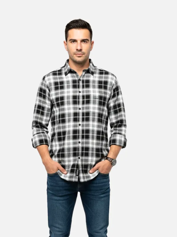 Black_Cotton_Checked_Shirts_For_Men