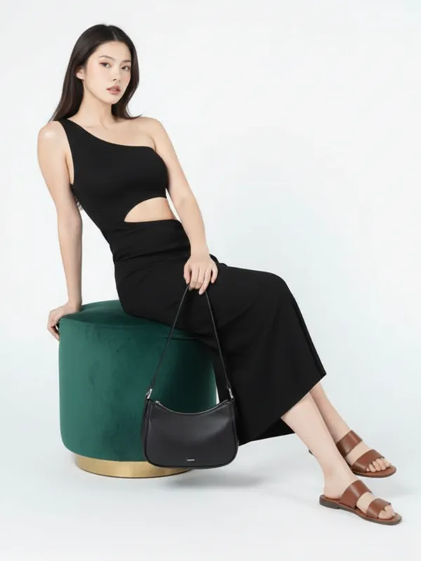 Black_One-Shoulder_Cut-Out_Maxi_Dress|_Model_Height_5.8inch_,_Fabric_All_Way_Stretchable