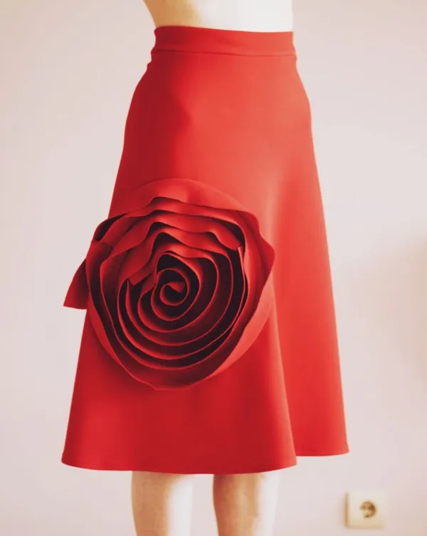 EKESHWARA_–_Red_3D_Rose_Appliqué_A-Line_Skirt|_Model_Height_5.8inch,_Fabric_All_Way_Stretchable