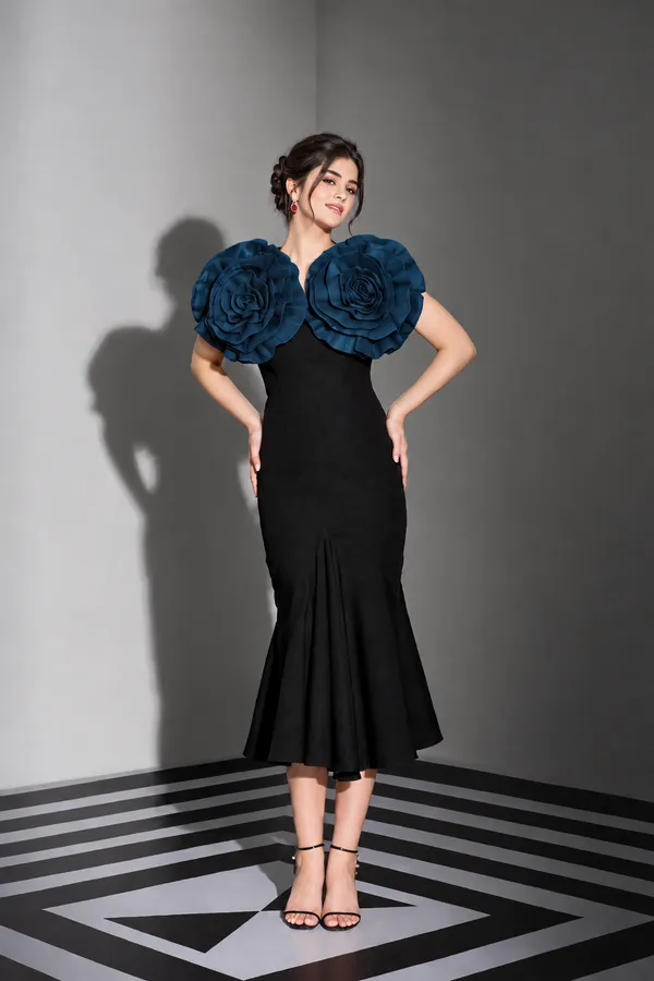 Ekeshwara_3D_Navy_Rose_Statement_Black_Midi_Dress_|_Model_Height_5.8inch_,_Fabric_All_Way_Stretchable