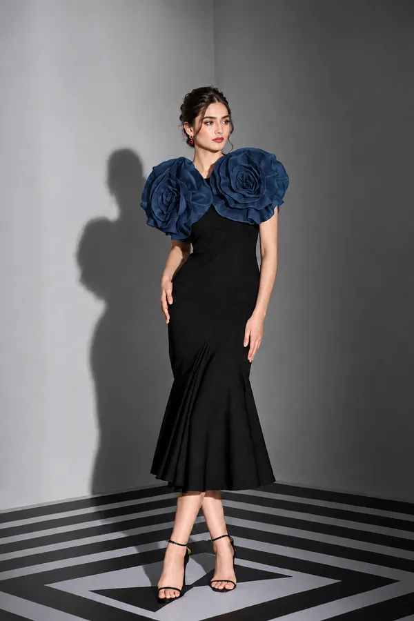 Ekeshwara_3D_Navy_Rose_Statement_Black_Midi_Dress_|_Model_Height_5.8inch_,_Fabric_All_Way_Stretchable